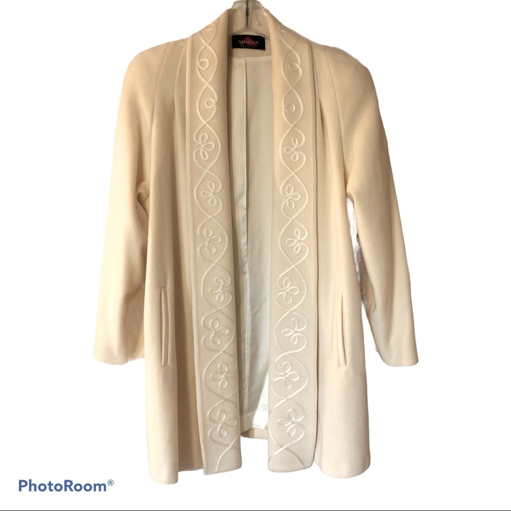 Vintage women’s coat